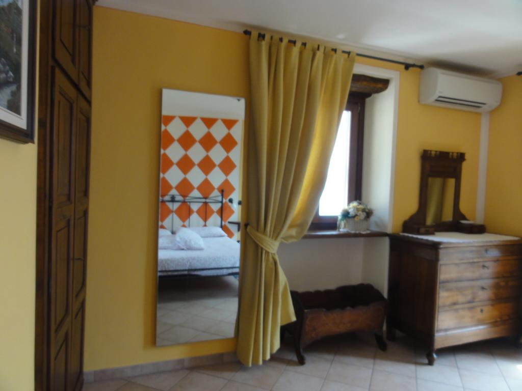 Casale Fe-Wo - Appartamenti Con Vista Lago Cannero Riviera Cameră foto