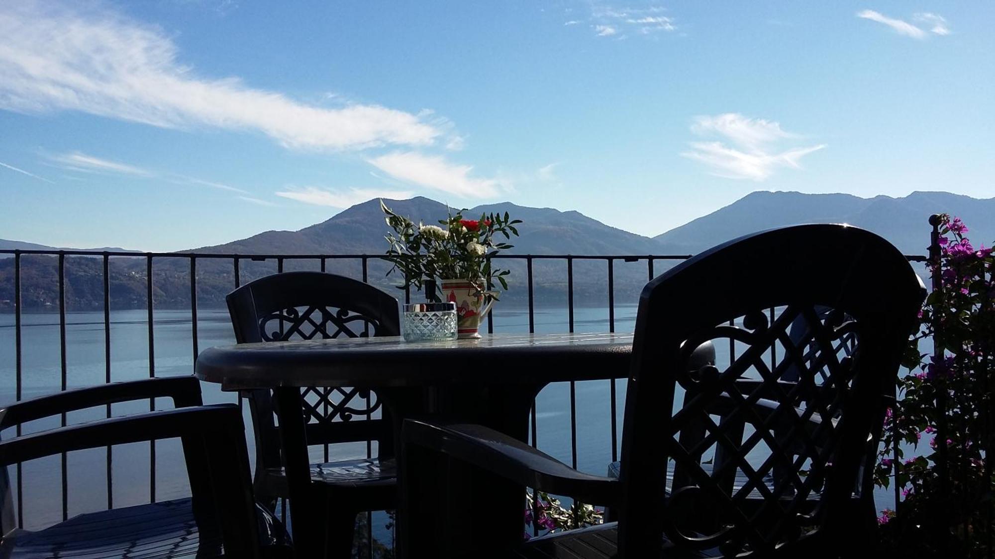 Casale Fe-Wo - Appartamenti Con Vista Lago Cannero Riviera Exterior foto