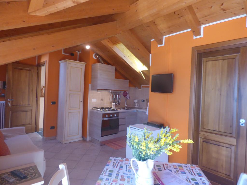 Casale Fe-Wo - Appartamenti Con Vista Lago Cannero Riviera Exterior foto