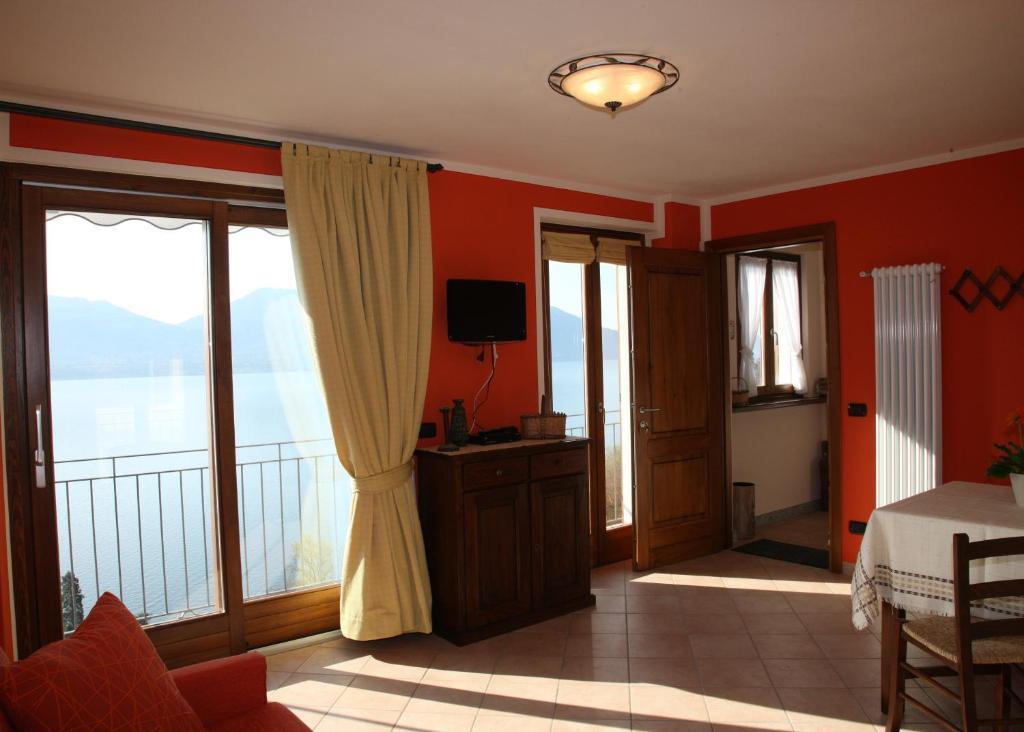 Casale Fe-Wo - Appartamenti Con Vista Lago Cannero Riviera Cameră foto