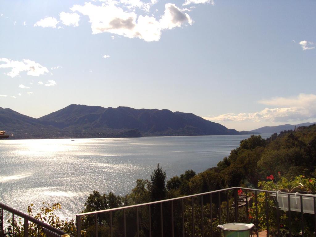 Casale Fe-Wo - Appartamenti Con Vista Lago Cannero Riviera Cameră foto