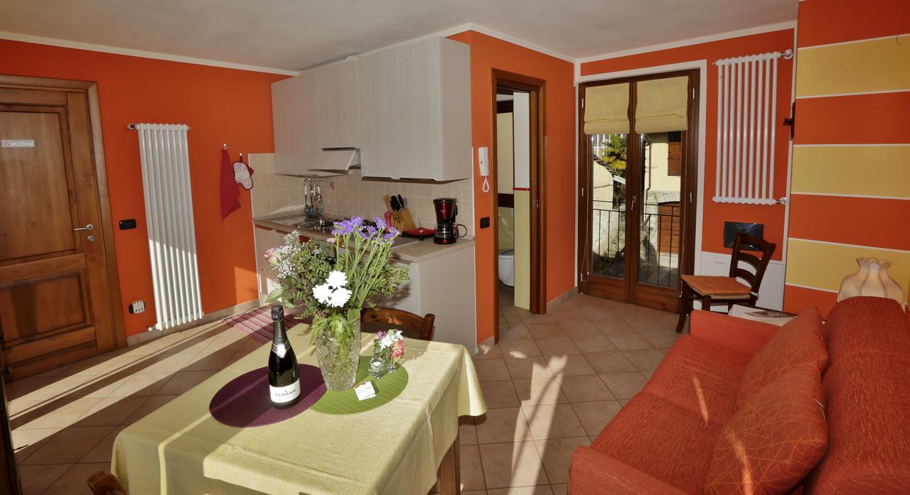 Casale Fe-Wo - Appartamenti Con Vista Lago Cannero Riviera Exterior foto